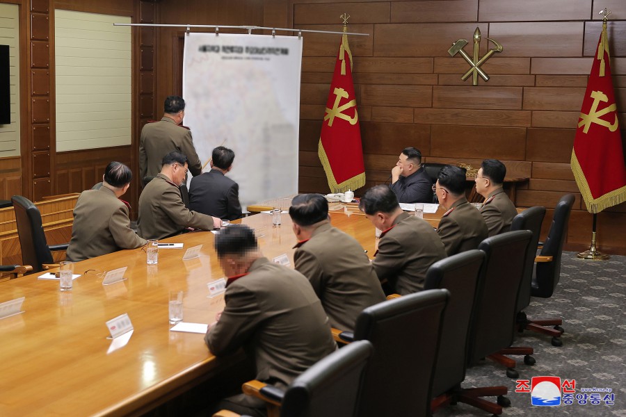 朝鲜劳动党第八届中央军事委员会第六次扩大会议 图自朝中社