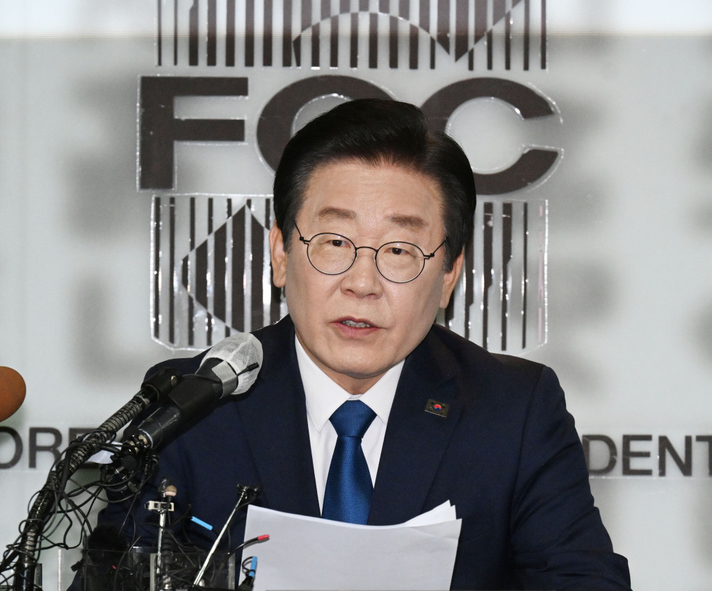 韩在野党党首：难排除美国监听 属实将敦促美方道歉