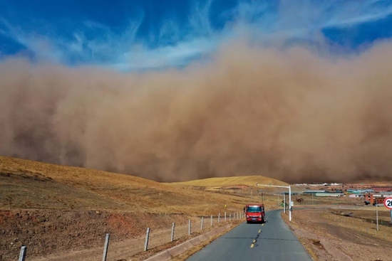 北方今年第10次 “卷土重来”的沙尘暴能根除吗？
