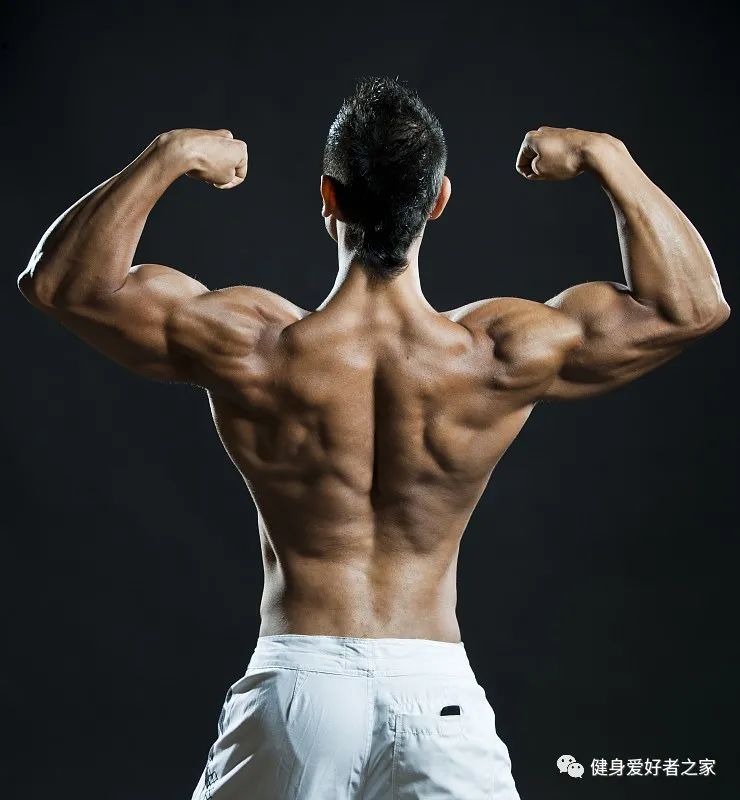 虎头肩——每个健身男人的梦想，这3个动作可以助你圆梦