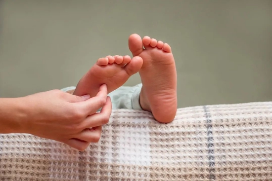 根据调查，脚底是大部分人觉得最痒的地方。| Pixabay
