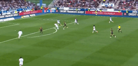 法甲-梅西助攻姆巴佩梅开二度 大巴黎2-1欧塞尔