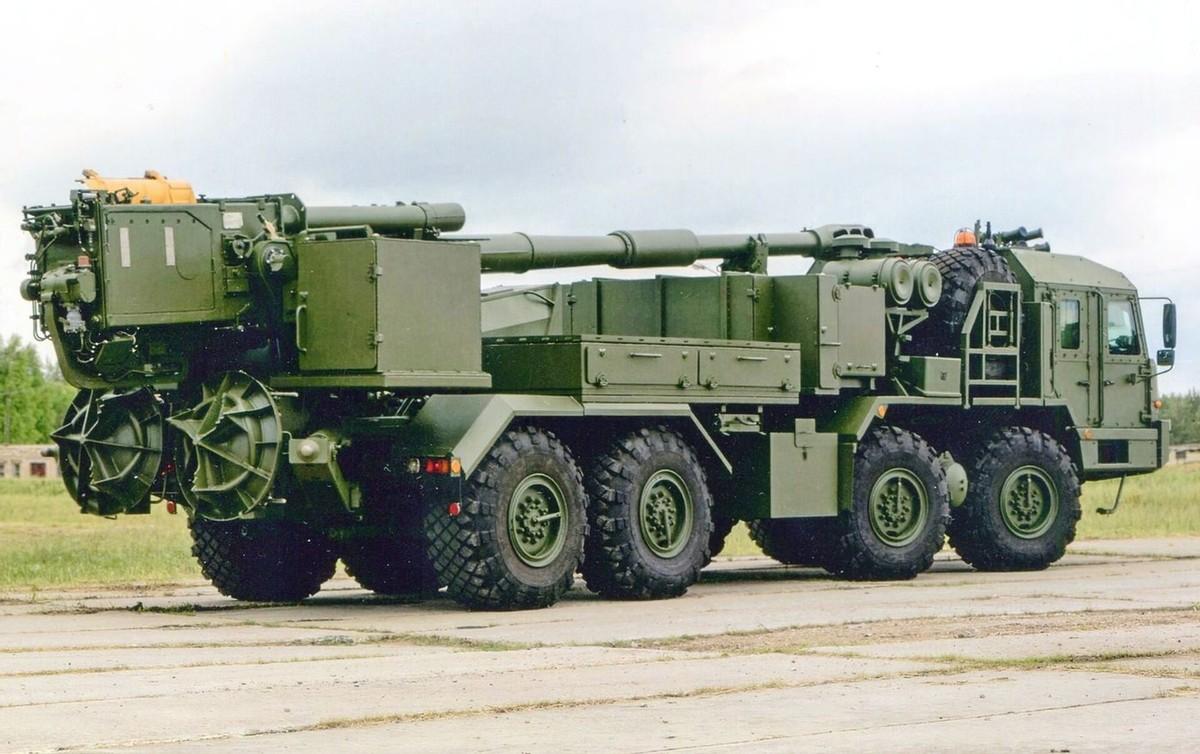俄军新型卡车炮试验成功，采用152mm火炮，射程远机动能力强！
