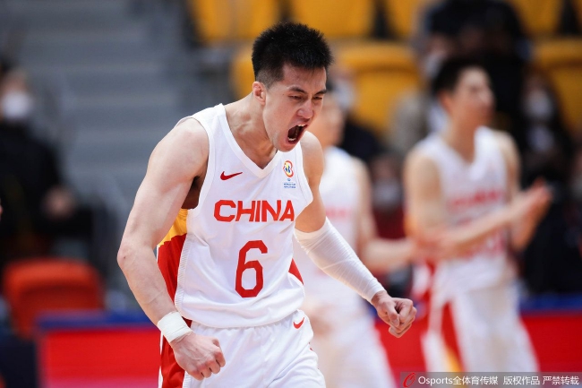 中国男篮对阵伊朗12人名单：郭艾伦胡明轩落选