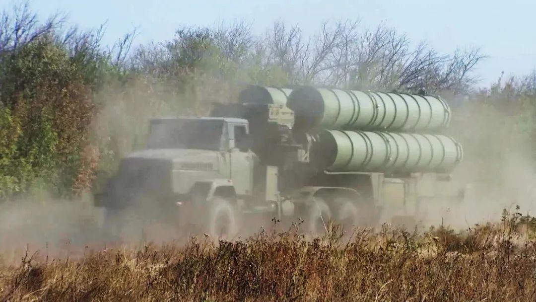 美军泄密文件：乌克兰防空导弹即将耗尽，只能撑到5月份！