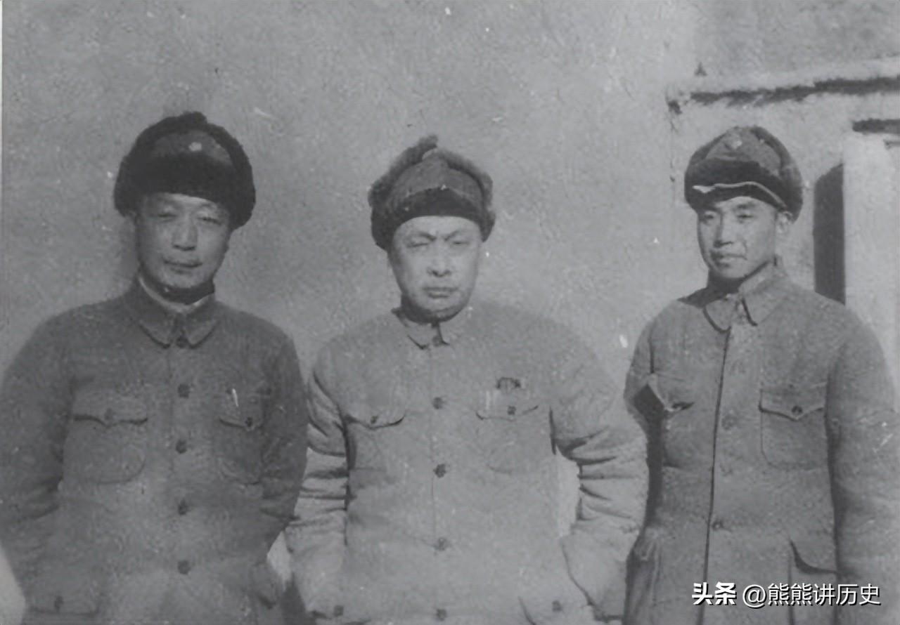 抗战时期，这三位将领的职位是一样的，为何建国后级别相差很大