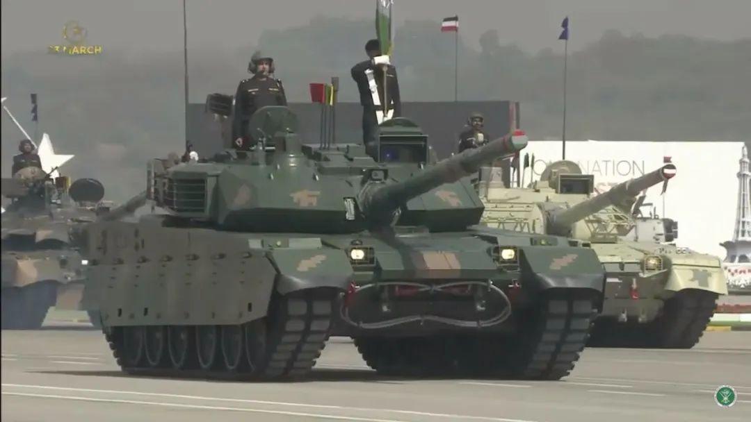 实锤了，巴基斯坦进口中国680台VT-4A坦克，俄乌战争改变军贸市场