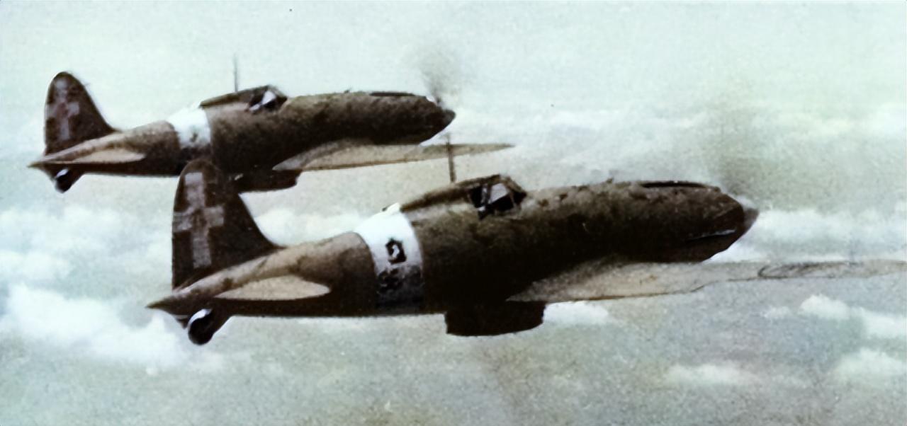 二战经典武器，意大利空军马基“霹雳”战斗机，一张好牌打稀烂