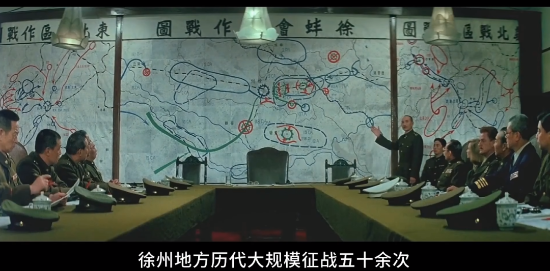 蒋介石：机枪往左移5米！后方指挥官“微操”，前线真的靠谱吗？