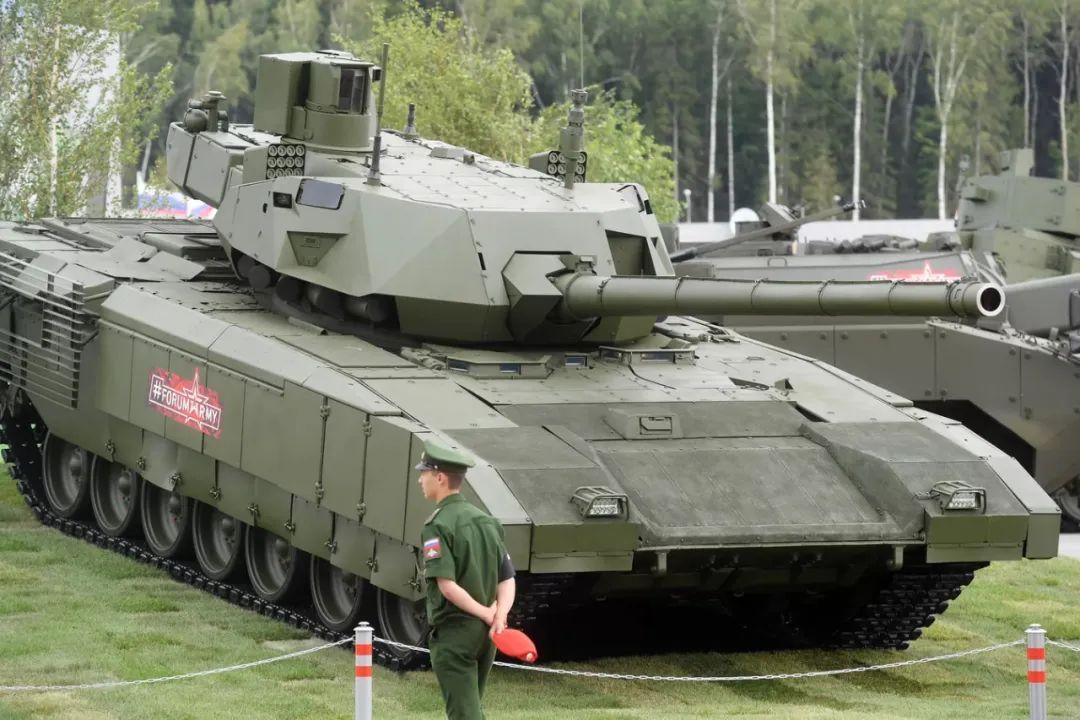 又想“制衡中国”？俄罗斯：要和印度分享T-14“阿玛塔”坦克技术
