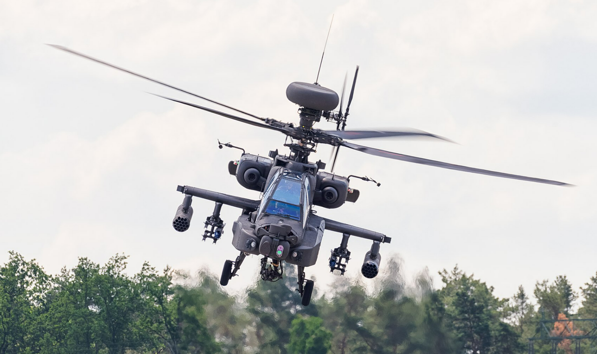 英国援助乌克兰4架“阿帕奇”直升机，在战场上能发挥多大作用？