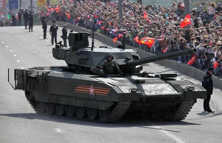 T-14“阿玛塔”与KF-51“黑豹”，谁才是第四代坦克的代表？