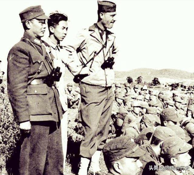 抗战时期，蒋介石军事集团装配的14个美械军，都是谁任军长？
