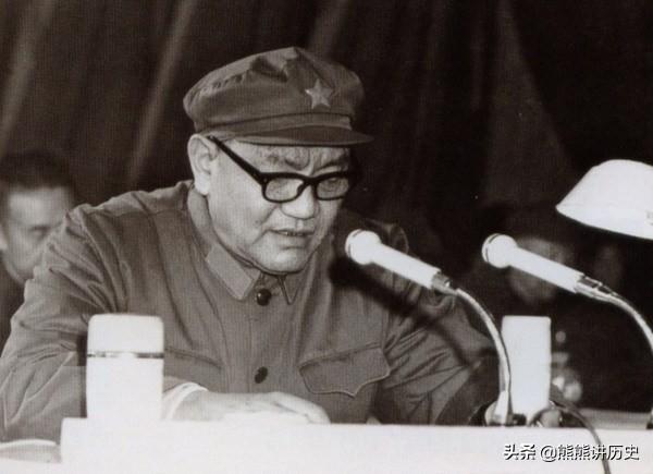 守卫祖国南大门的广州军区，在1985年后，下辖几个集团军