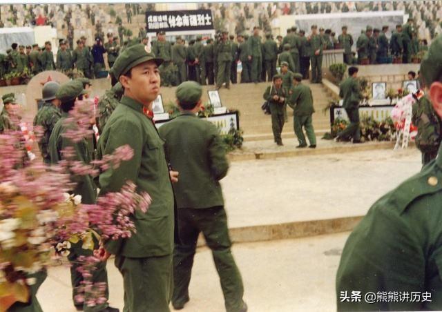 1985年，人民军队改编成的24个集团军，都是谁任集团军军长