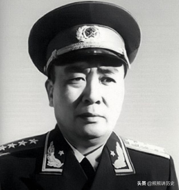 1954年，彭总任国防部长时，7位副部长都是谁？