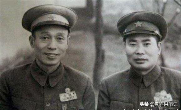 1955年，杨勇担任志愿军司令员时，政委是哪位将领担任