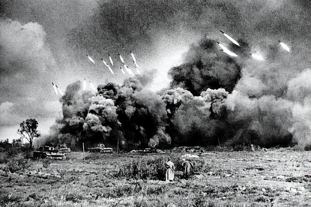 卫国战争的功臣！苏联红军喀秋莎火箭炮，是如何大量杀伤德军的？