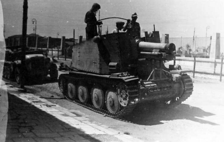 小车扛大炮！二战德军的支援利器蟋蟀式自行火炮，火力猛机动性强