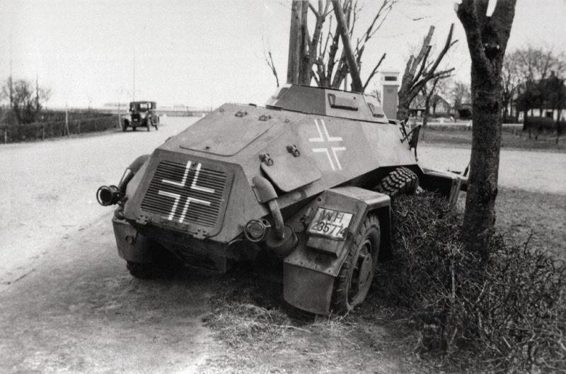 二战德国四轮轻型装甲侦察车，机动性好油耗低，有多种改进型号