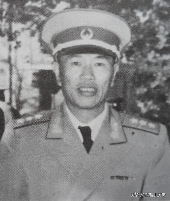 志愿军有五位副司令员，为何邓华，可以成为彭老总的接班人