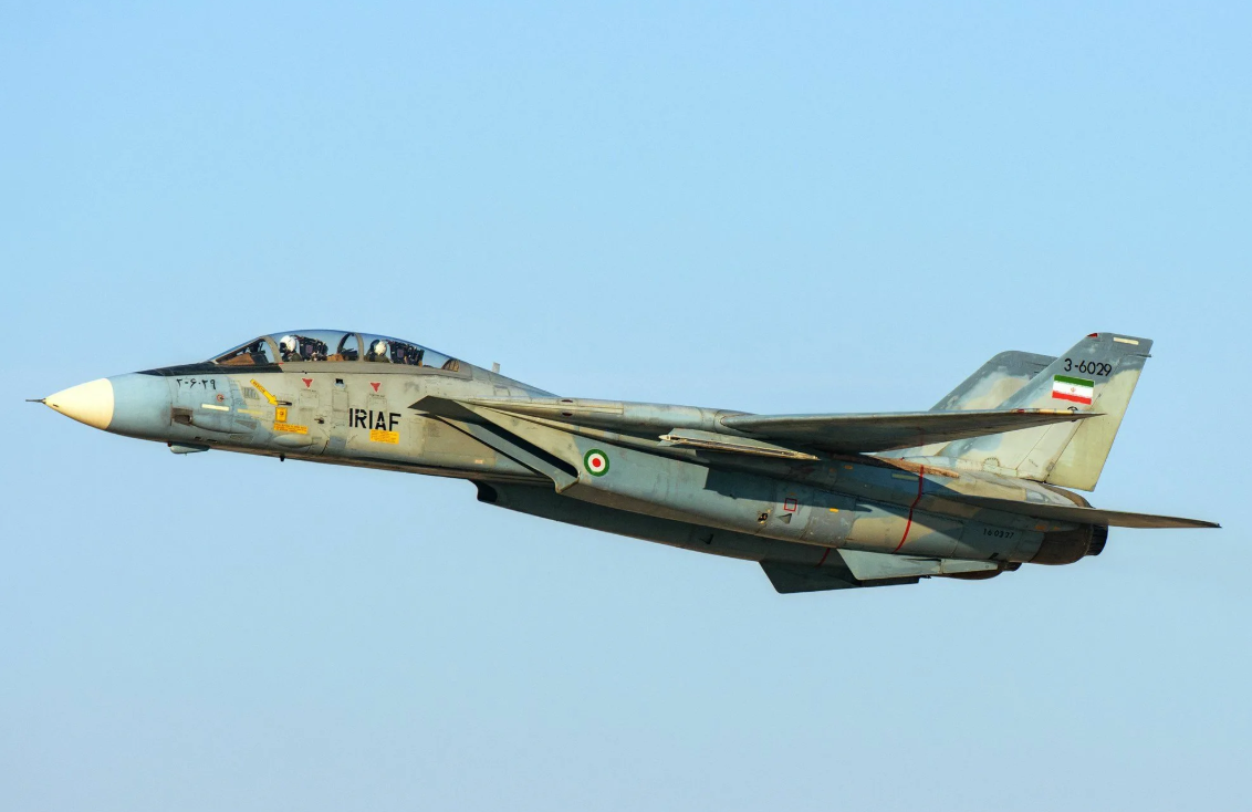 伊朗空军1架F-14坠毁！四代机横行的时代，F-14还有多少战斗力？