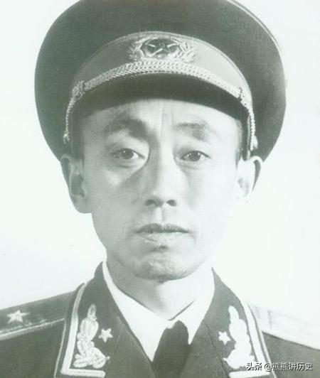 此人是杨得志最看重的将领，在抗美援朝战役中，接替杨成武的职位