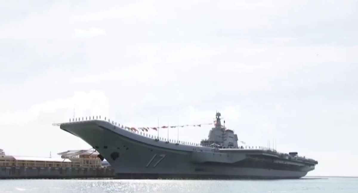 网上热议！辽宁舰和山东舰返销俄海军，俄罗斯真没实力造航母嘛？