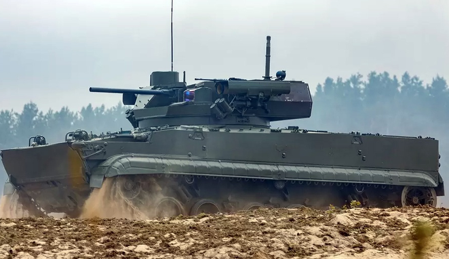 俄军新型步战车亮相，换装新炮塔，100mm火炮火力强