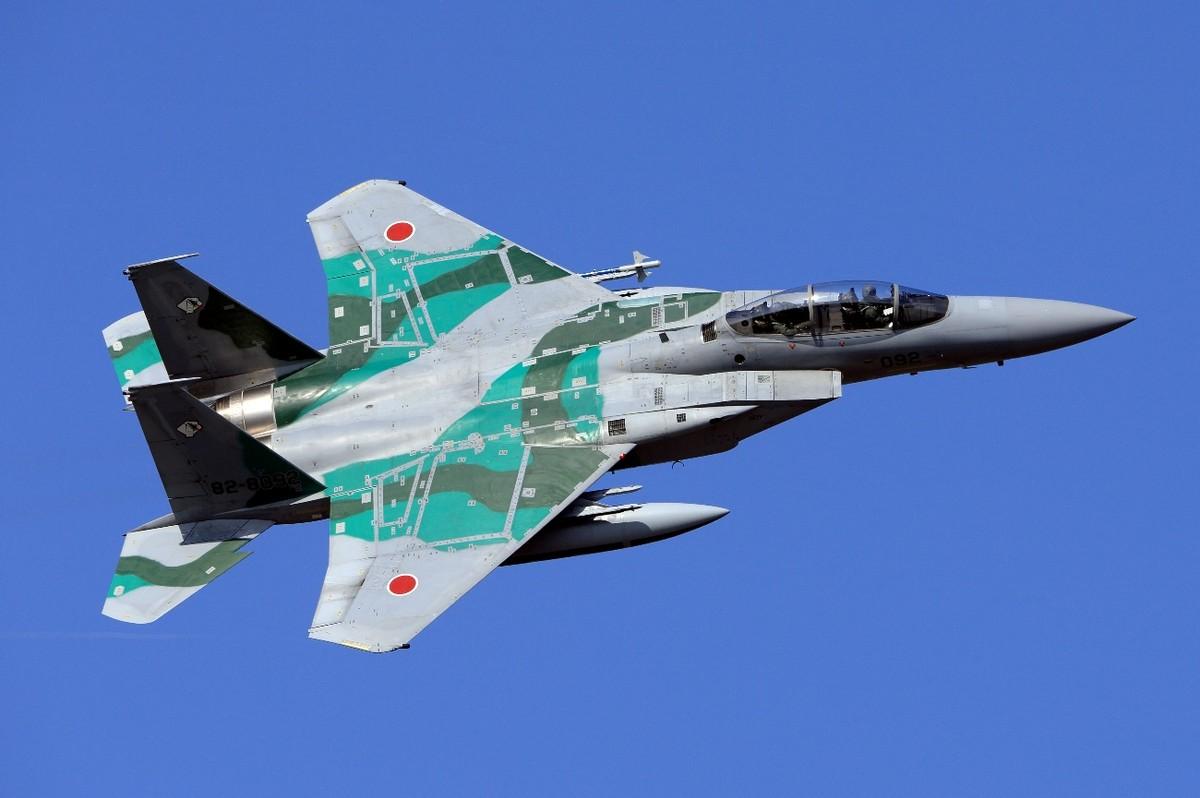 风水轮流转，曾嘲笑中国战机的日本F15，如今遇上大问题
