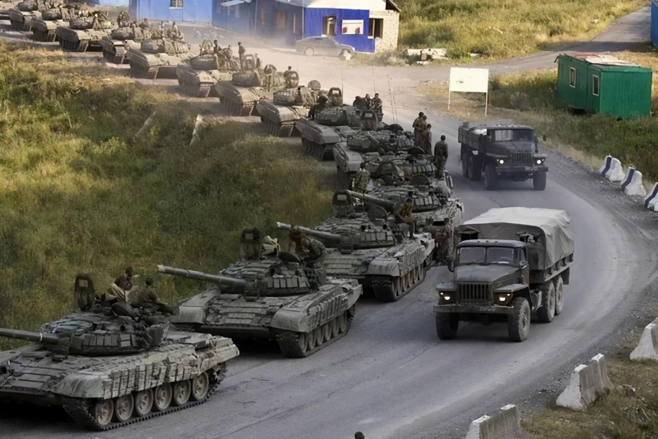 带货还是训练？俄罗斯为何如此重视坦克两项？不仅是打广告