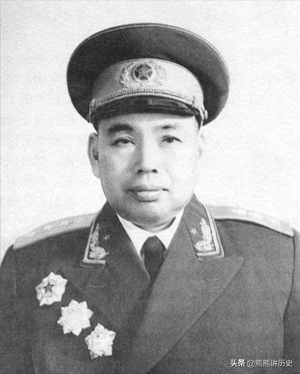 华东野战军，最早成立的四个兵团，都是谁担任兵团司令员