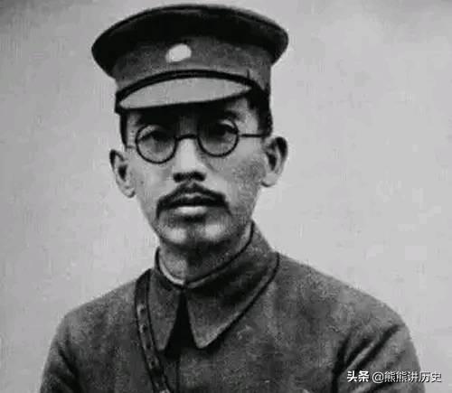 南京保卫战，蒋介石为何让杂牌将领唐生智，担任卫戍部队司令长