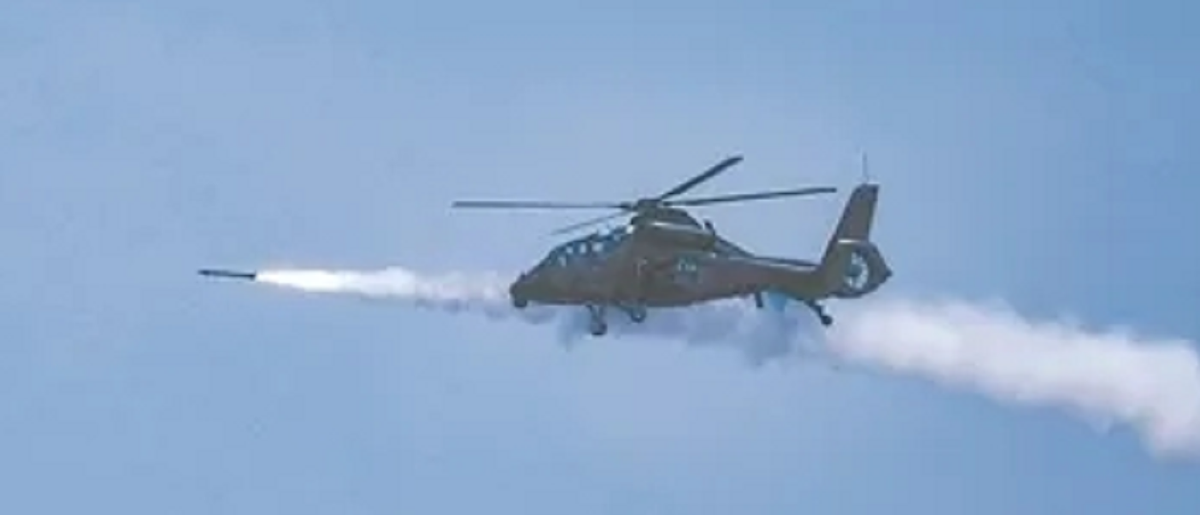 杀手锏，解放军直升机空空导弹实弹打靶，性能世界一流
