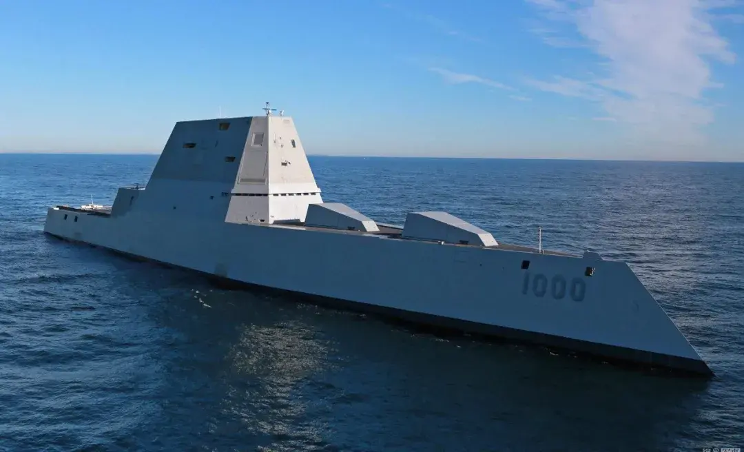 正式升级！美军将DDG-1000改装成高超音速导弹载舰，具备强大战力