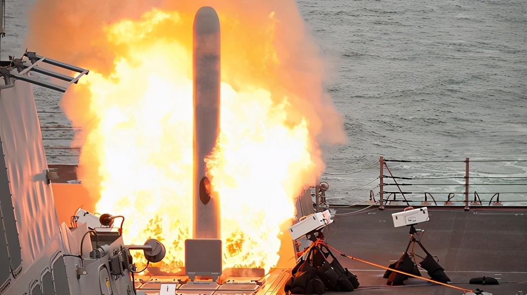 解决心头之患，美军研发反舰战斧巡航导弹，可射击移动目标难提防
