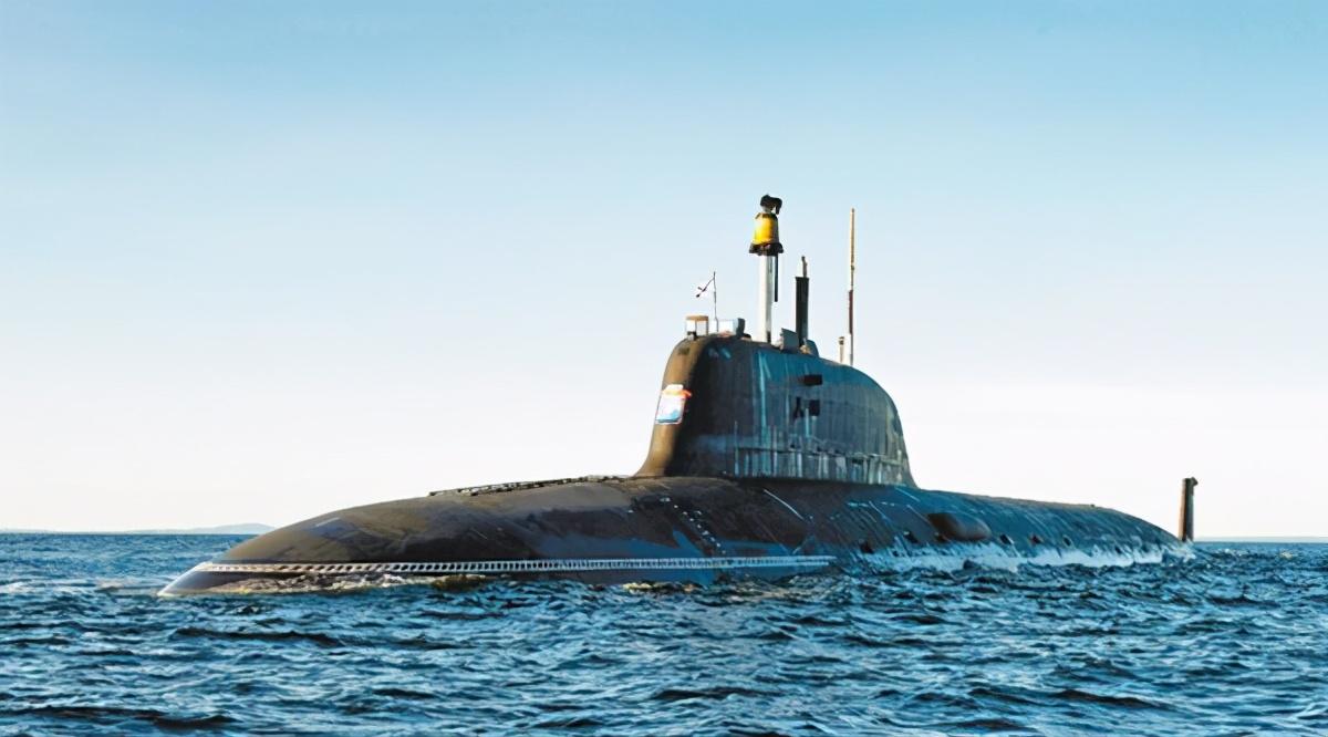 养不起了，俄军大型核潜艇发展受阻，低成本替代方案受青睐