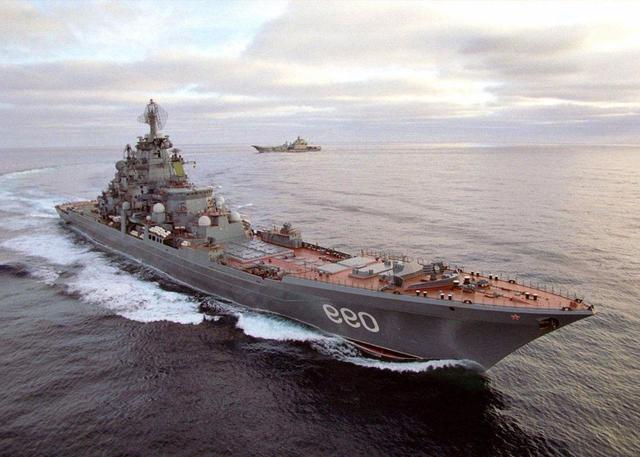 学习苏联这么多年，解放军为何不建造核巡洋舰？打航母有更厉害的