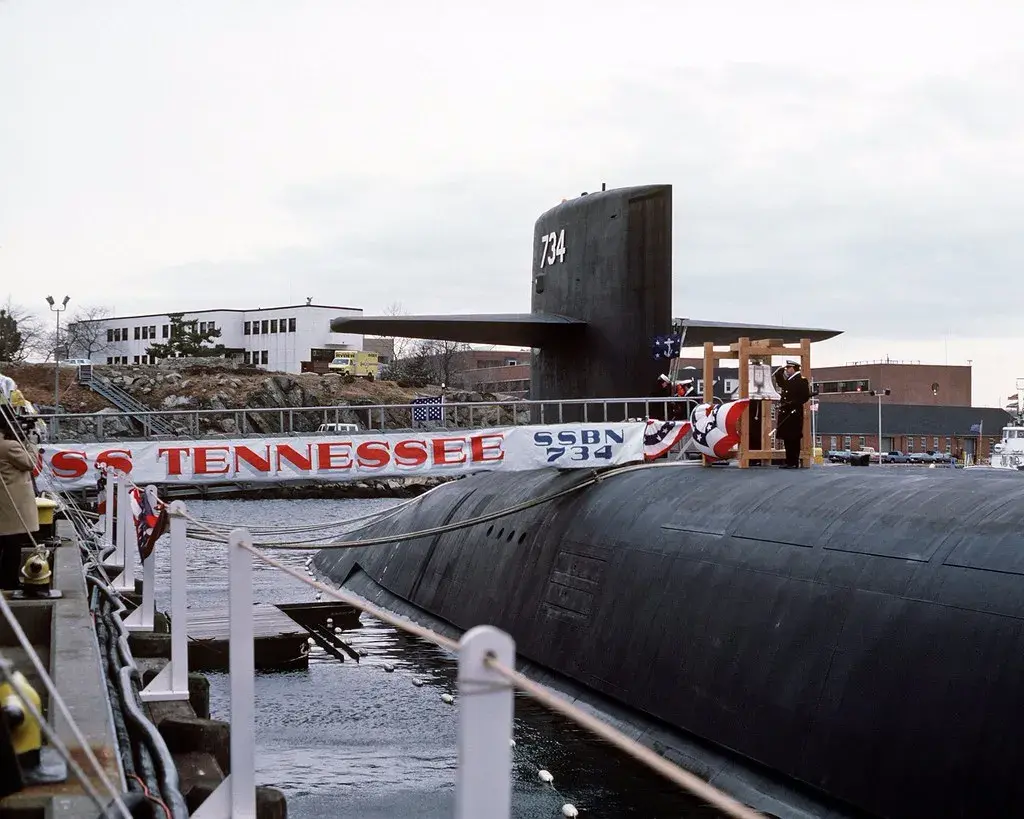 “美军田纳西号战略核潜艇爆发疫情”新闻真相，是对中国极大威胁
