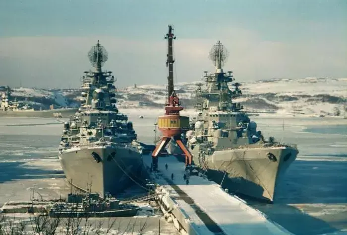 拆毁钢铁巨兽，改建重型巡洋舰！俄罗斯海军怎么尽搞出这些操作？