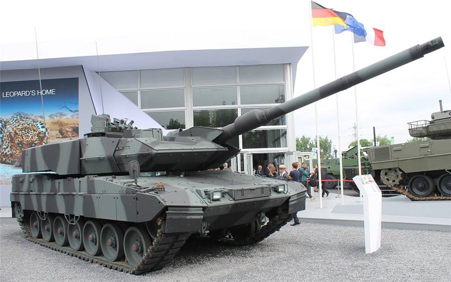 豹2为何能成为西方坦克典范？看看有多少用户就明白了，统一欧洲
