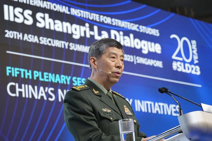 当地时间2023年6月4日，新加坡，中国国务委员兼国防部长李尚福在香格里拉对话会上发表演讲。