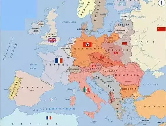 二战中罕见的三方互欧！这个欧洲小国单挑苏德居然都赢了？
