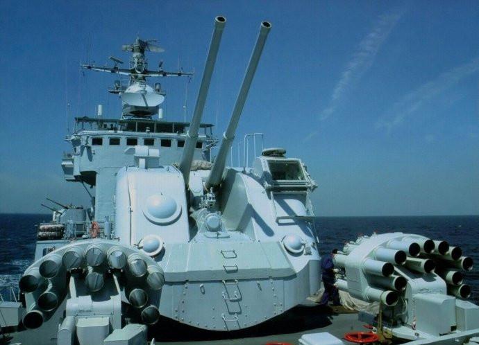 火力不足恐惧症？曾经中国海军竟想在驱逐舰小身板上装这么大的炮