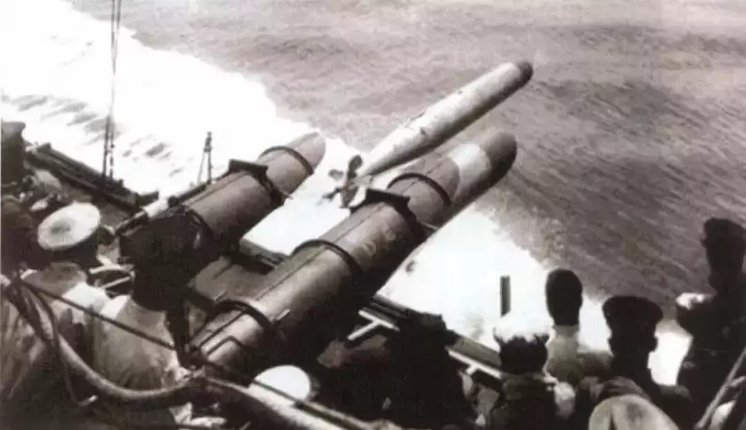 二战结束后日本赔给中国多少艘军舰？其中一艘驱逐舰最为传奇