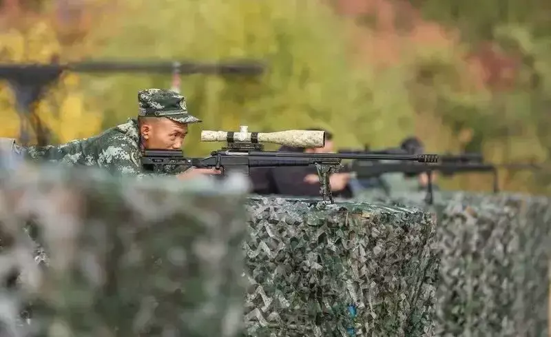 中国狙击大赛，为啥26万给外军，我国精锐却用俄制T5000？