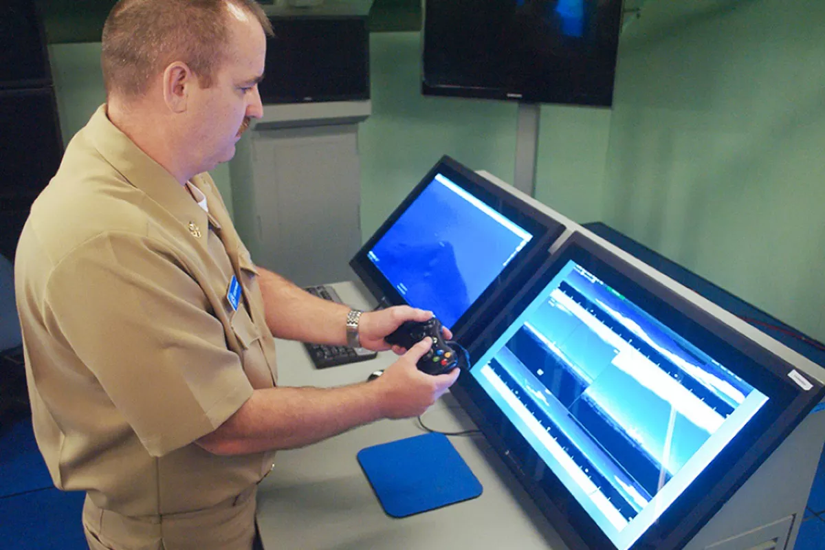操纵潜艇还是打游戏，美国最先进核潜艇竟用游戏机手柄来操控
