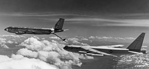 有了这项技术，B-52轰炸机竟只用45小时就绕地球飞了一周