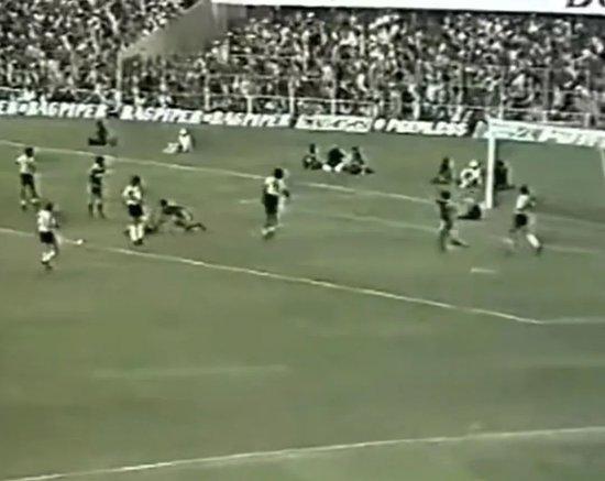 1984年，尼赫鲁金杯赛，中国男足1-0战胜阿根廷图：视频截屏
