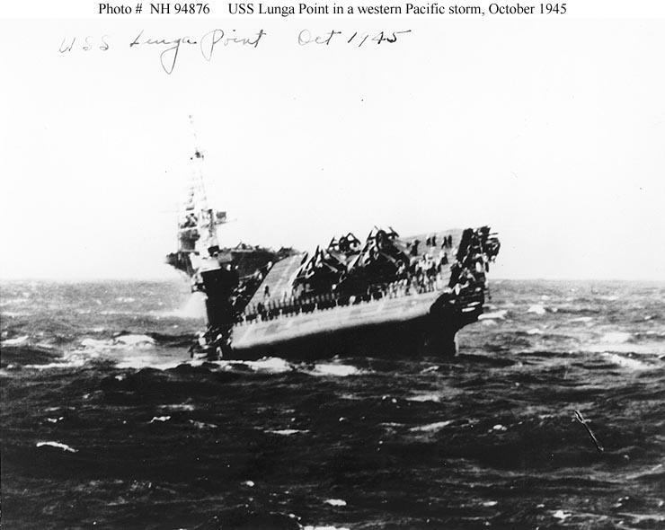 只因没有这支部队，美海军航母编队竟径直驶入台风，损失惨重